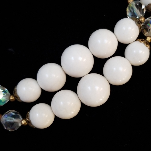 Vintage Crystal White Beaded Multi Strand Necklace - Picture 9 of 11